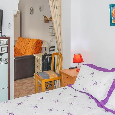 Apartamento Stunning In With Kitchen *